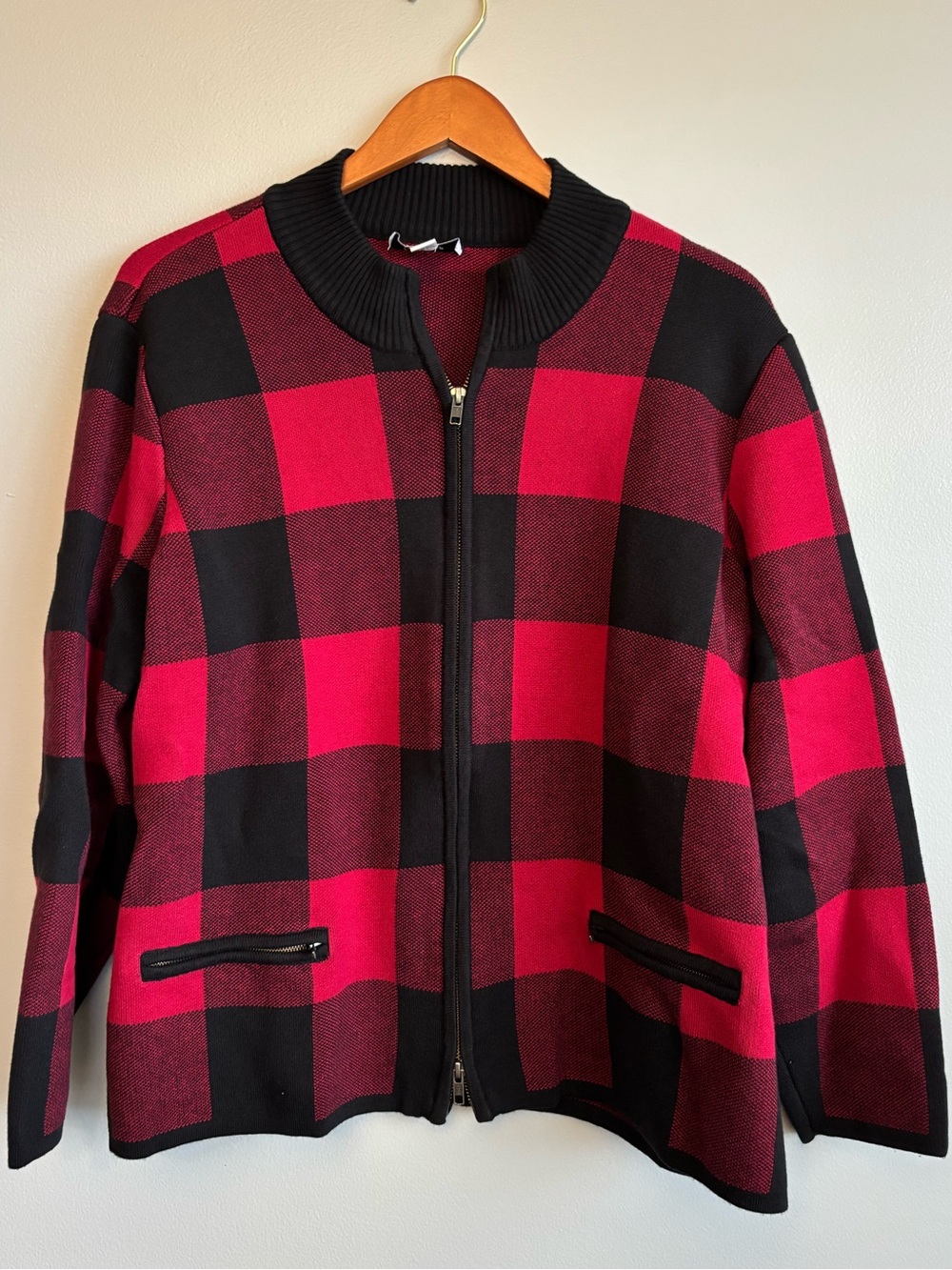 The Tog Shop Red Black Buffalo Plaid Zip Front Sweater Jacket Women’s Size XL